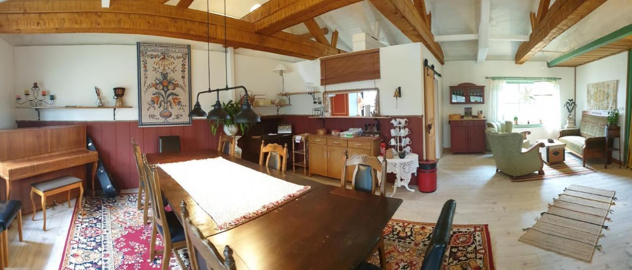 Woodstock B & B Studios Bålsta Eksteriør bilde