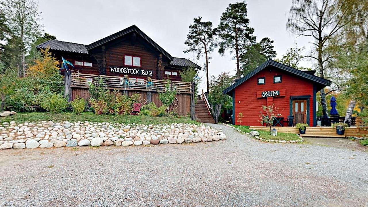 Woodstock B & B Studios Bålsta Eksteriør bilde