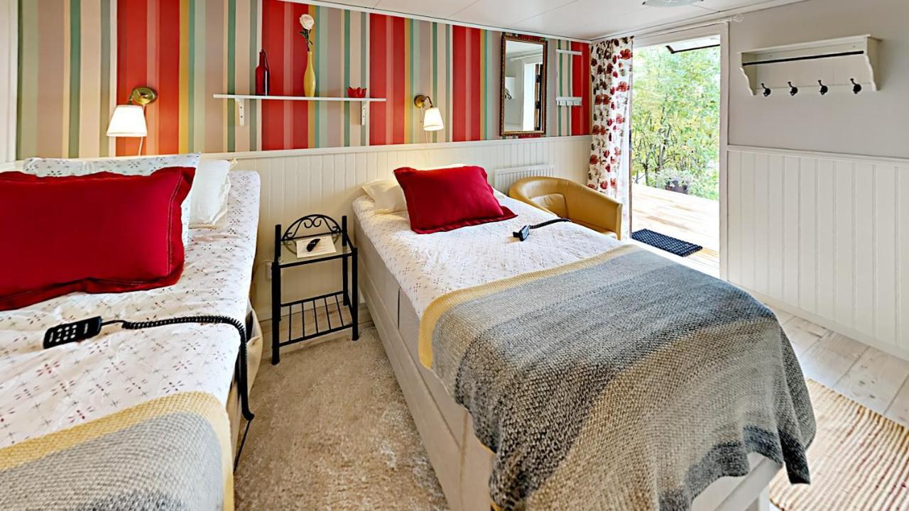 Woodstock B & B Studios Bålsta Eksteriør bilde